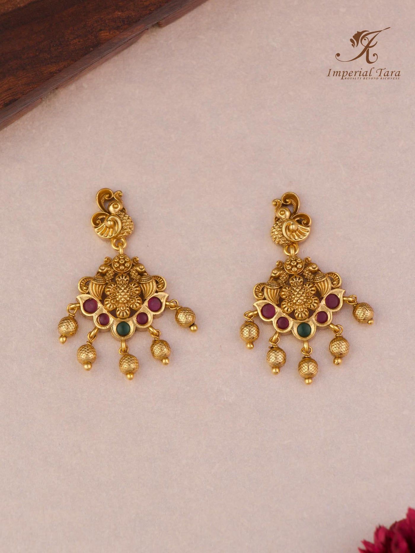 Detail view of earrings.. Vinaya pendant set with lord Ganesh idol