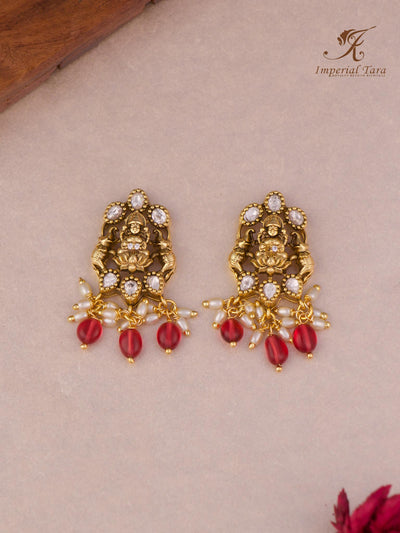 Hemani Pendant Set
