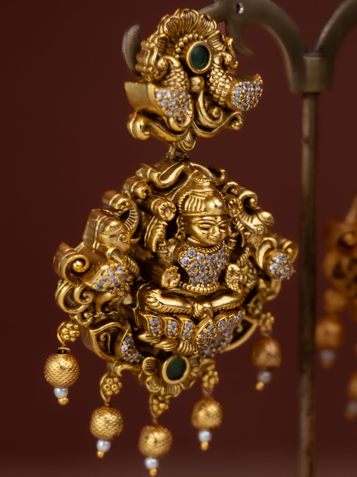 Atharva Chandbali  Earring