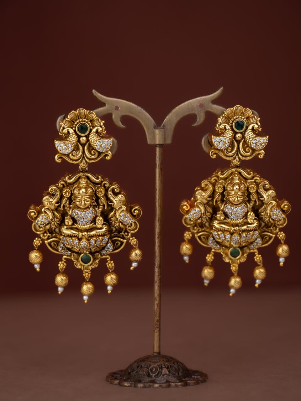 Atharva Chandbali  Earring