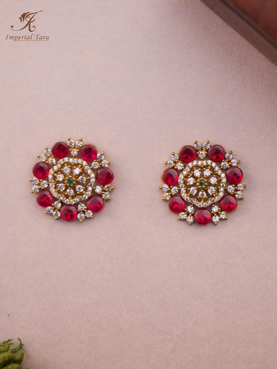 Yukta Stud Earrings