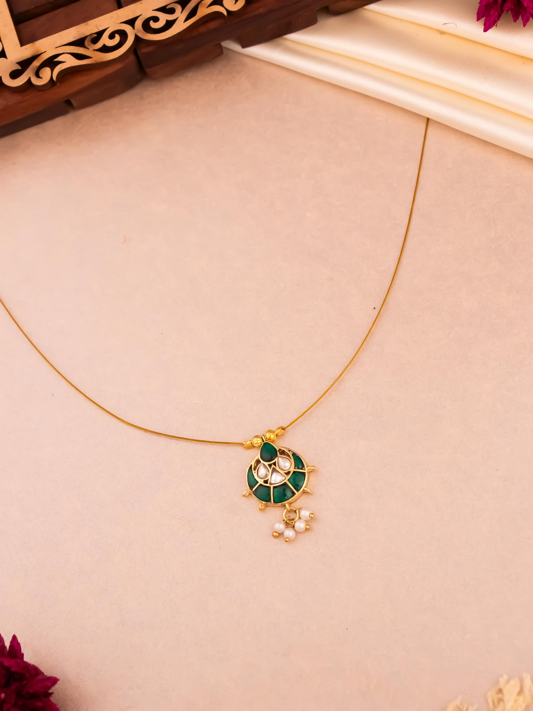 Jaya Kundan Jadau Invisible Necklace – Imperial Tara Jaya Kundan Jadau Invisible Necklace – Imperial Tara