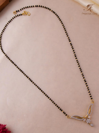 Kriti Mangalsutra