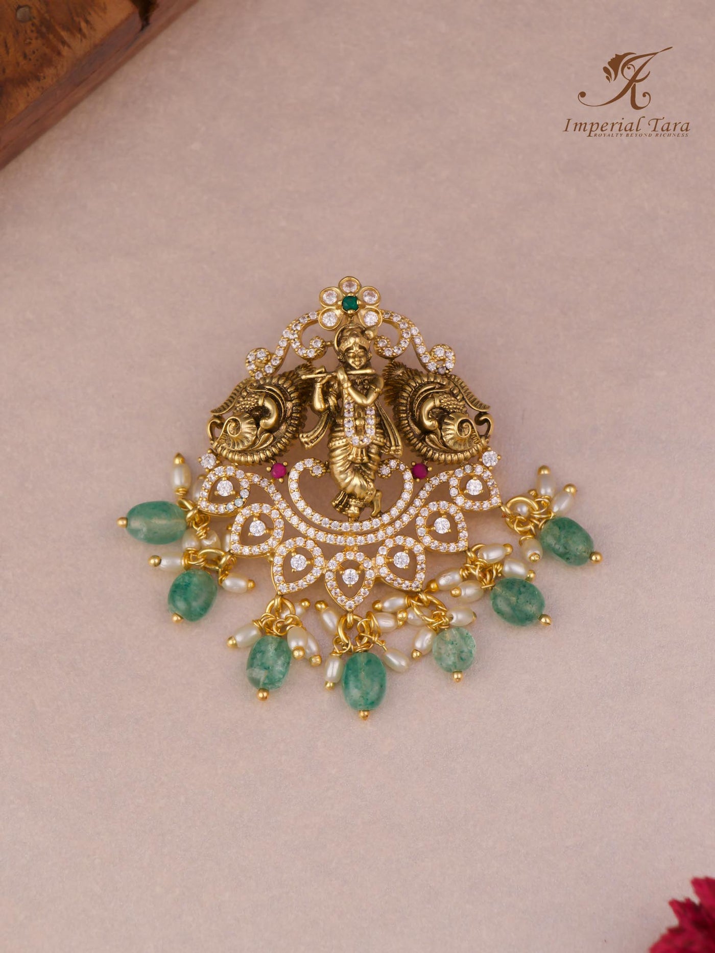 Leela Pendant
