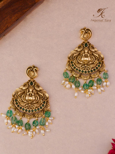 Zaitra Pendant Set