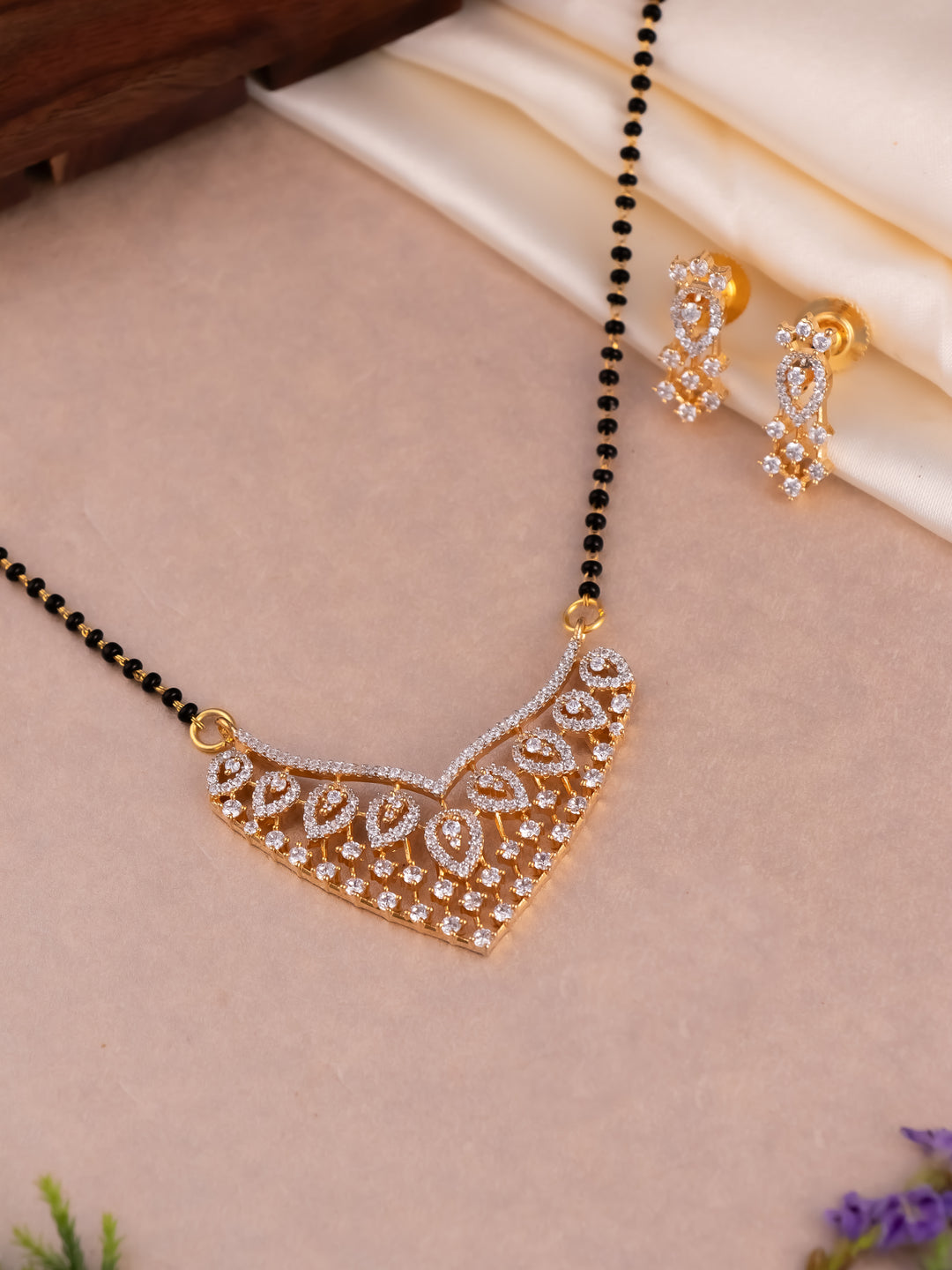 Latest Diamond Mangalsutra Designs at Best – Imperial Tara