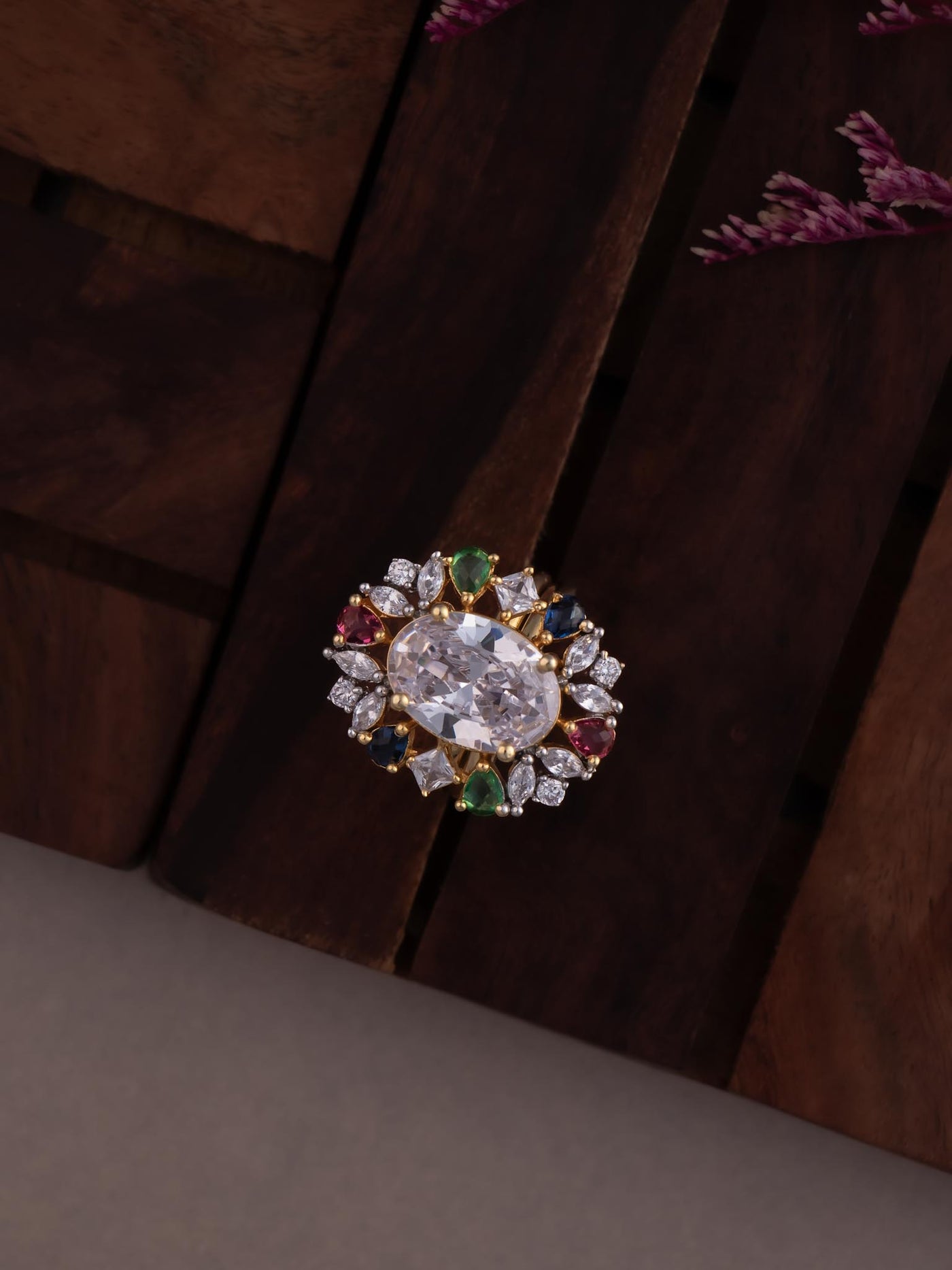 Ishani Finger Ring