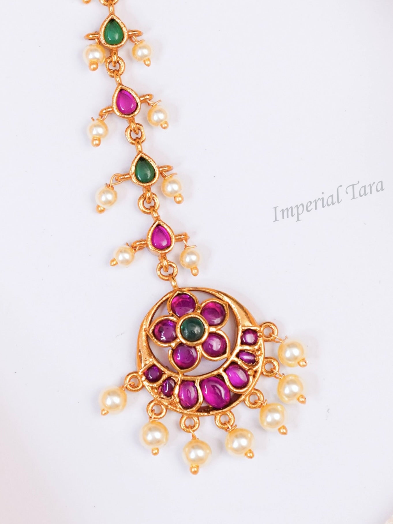 simple maang tikka design | Flower maang tikka kemp nethi chutti | south indian maang tikka | south indina jewellery online | nethi chutti designs 