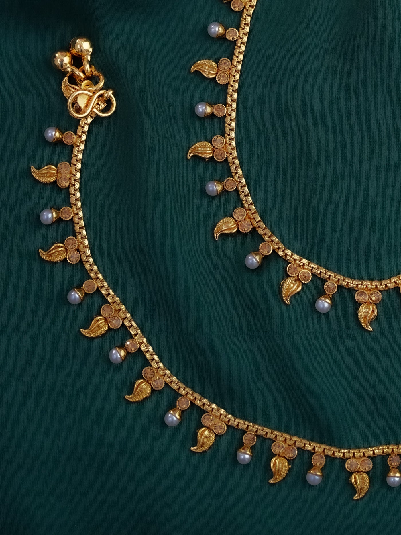 Simple Gold Anklets,Gold payal,bridal payal,anklets,temple  jewellery