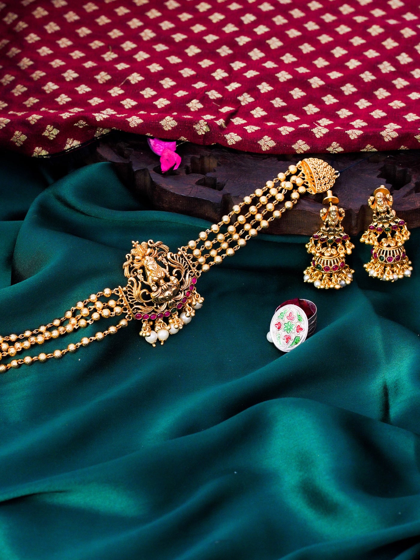 Vanathi Choker Necklace