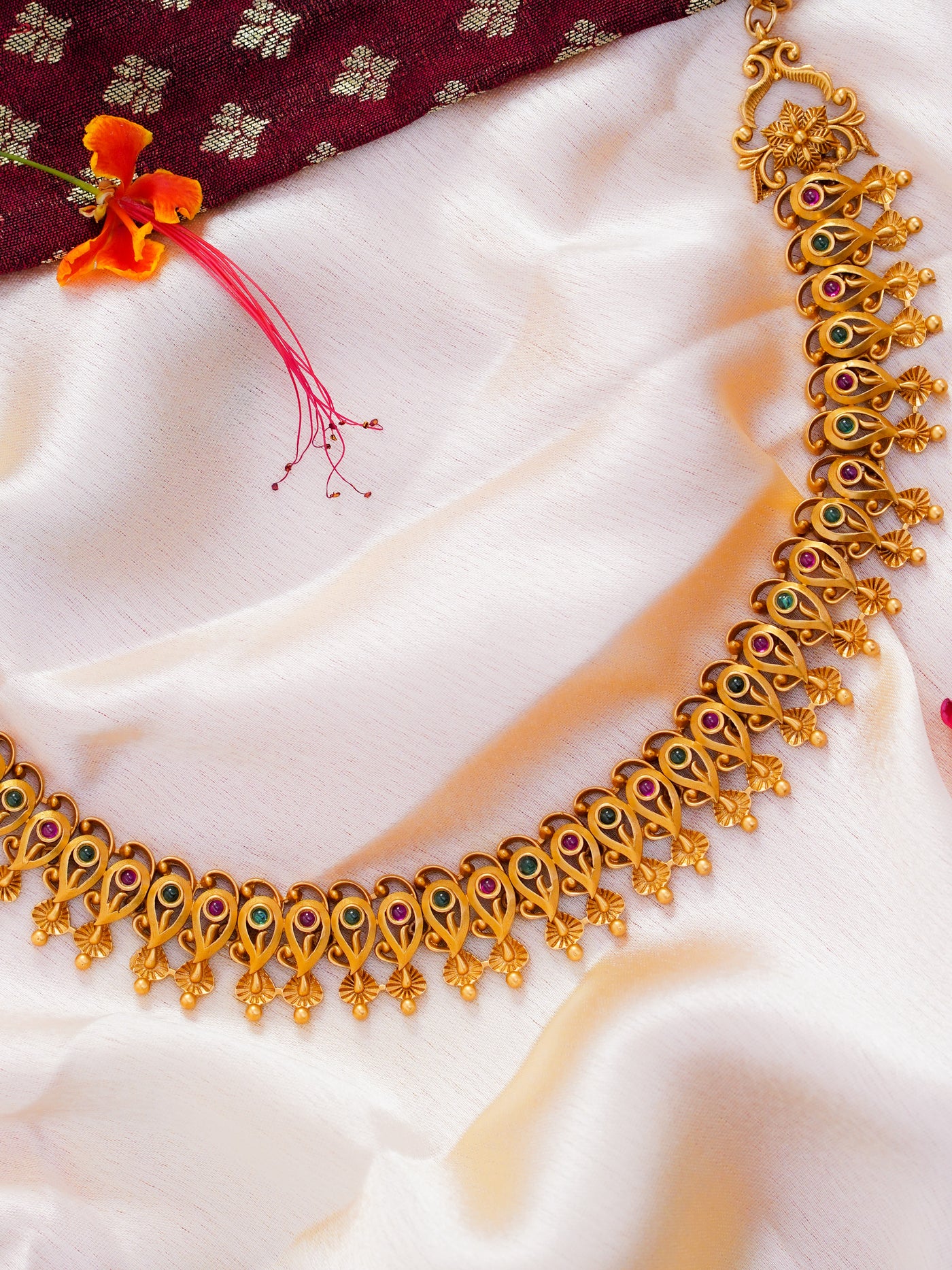 Kalpini Collar Necklace