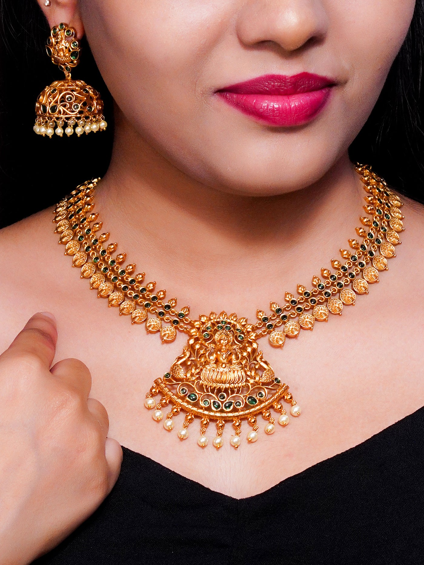 Jaivika Short Matinee Necklace