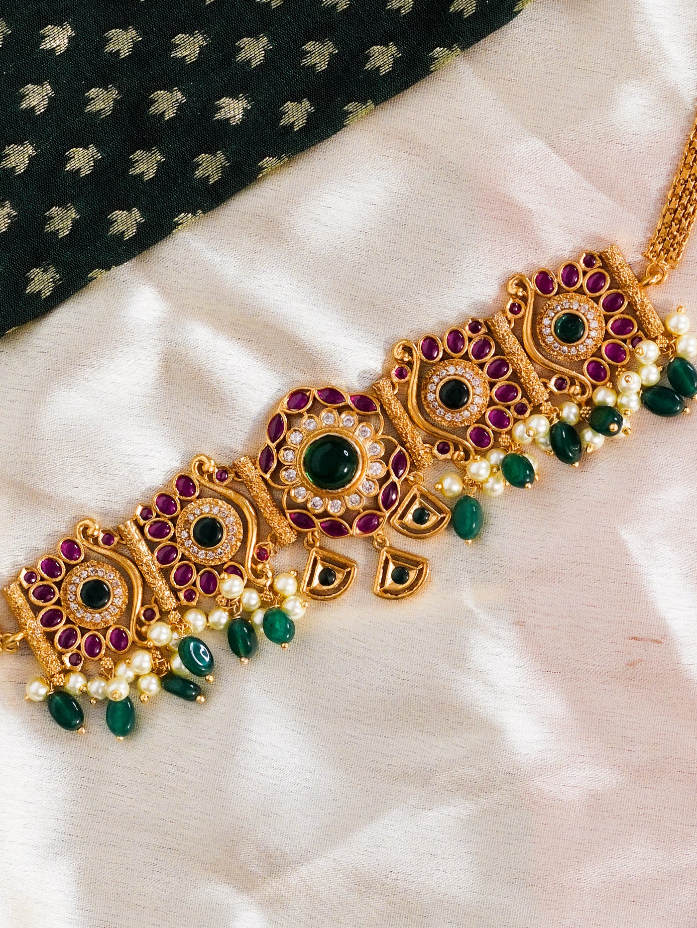 Temple Jewellery Choker Set | Choker Temple Jewellery | Temple Choker Set | Temple Jewellery Choker Necklace | Antique Choker | Antique Choker Necklace | Antique Choker Set | South Indian Jewellery | South Indian Choker | South Indian Choker Necklace.  