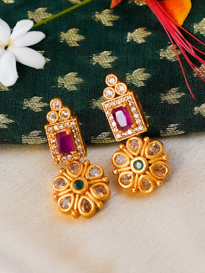 Pankhi Collar Necklace