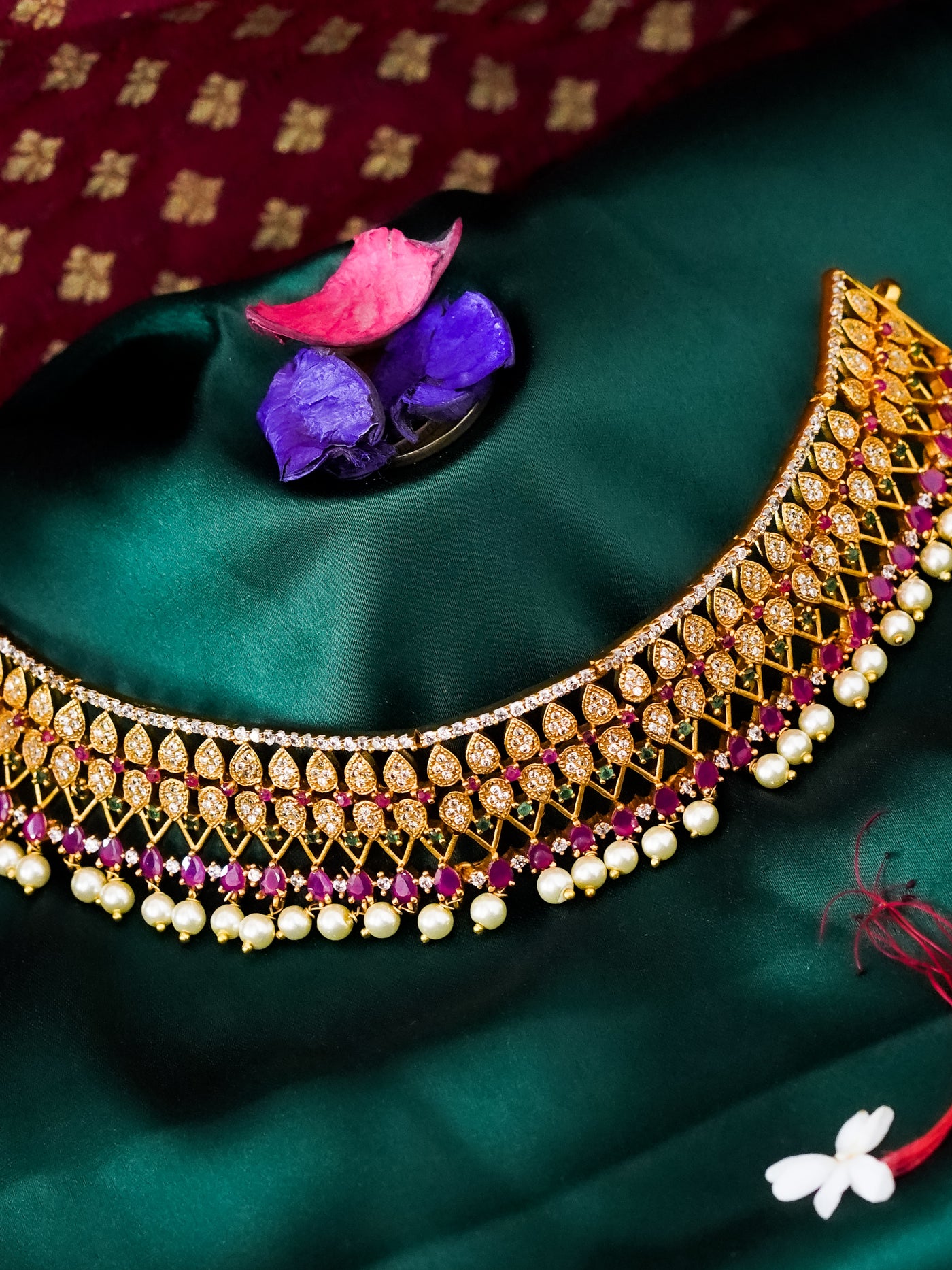 Roja Choker Necklace